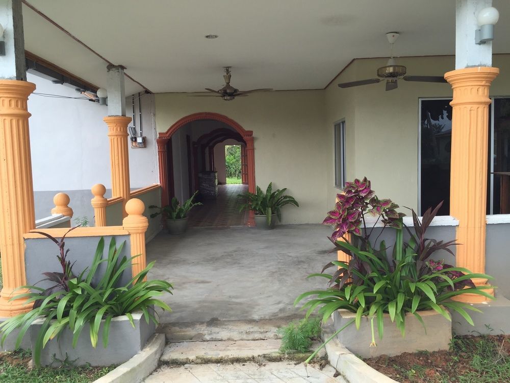 Bohok Guesthouse פנתאי צנאנג מראה חיצוני תמונה
